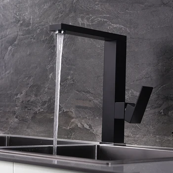 Смесител за кухненска мивка с възможност за завъртане на 360 градуса, е широко разпространена, от масивен месинг, хром и черен